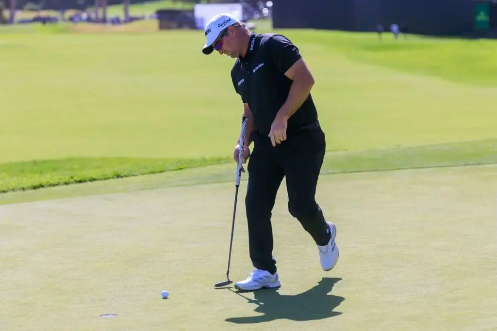 Ryan Fox destaca-se pela rapidez no British Open 2026