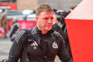 Saída inesperada de Eddie Howe deixa newcastle em crise profunda