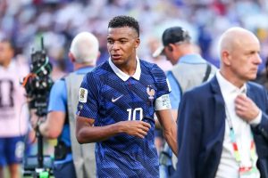Titans like Mbappé and Messi dominate the World Cup semi-finals.