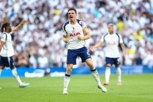 Tottenham afasta-se de Palhinha e De Zerbi recebe reforços no meio-campo