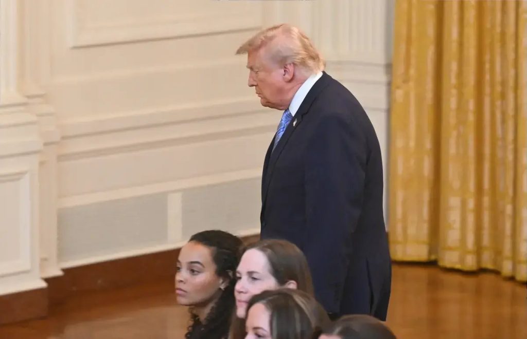 Trump defende Harry Kane e critica posição defensiva no Mundial