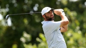 Scottie Scheffler lidera FedExCup e aspira ao prémio de jogador do ano