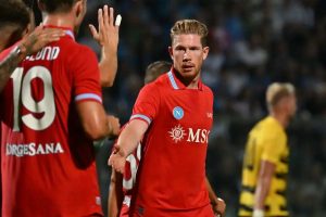 Allegri acredita que de bruyne pode jogar em todas as posições no Napoli