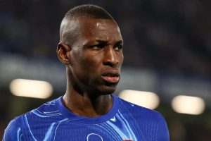 Atletico Madrid atento a Nicolas Jackson após incerteza sobre alvarez