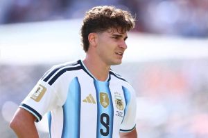 Barcelona avança para garantir Julián Alvarez do Atlético Madrid