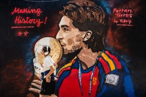 Barcelona preocupado com possível saída de Ferran Torres