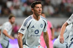 Barcelona procura avançado após saída de Lewandowski e Torres