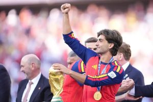 Barcelona surpreendido com declarações públicas de Ferran Torres