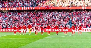 Benfica com Várias novidades no onze para jogo decisivo com Hearts