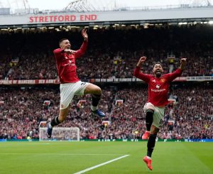 “Benjamin Sesko decides on jersey number after Man United offers iconic number.”