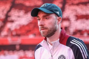 Christian Eriksen officially returns to Wolfsburg after recovery.