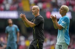 Enzo Maresca admite procura por mais capitães no Manchester City antes do fecho de mercado