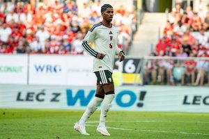 Arsenal pondera empréstimo surpreendente de Marcus Rashford