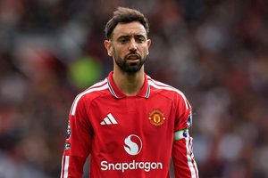 Bruno Fernandes eleito jogador do mês de agosto no Manchester United
