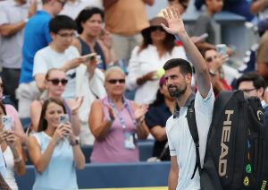 Novak Djokovic reforça hipóteses no US Open após saída de adversário