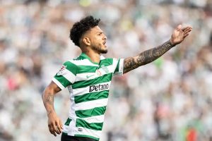 Polémica no Sporting com ataque de fúria de Luis Suárez no treino