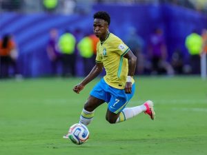 Real Madrid dá ultimato a Vinícius Júnior sobre renovação de contrato
