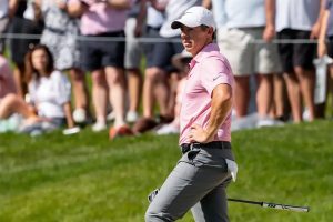 Rory McIlroy enfrenta dificuldades no FedEx St. Jude Championship