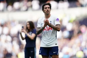 Sandro Tonali titular no tottenham para estreia contra Brentford