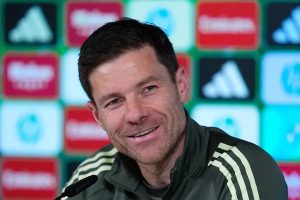 Xabi Alonso critica falta de eficácia do Chelsea contra Tottenham