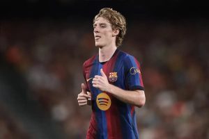 Anthony Gordon destaca diferenças entre La Liga e Premier League