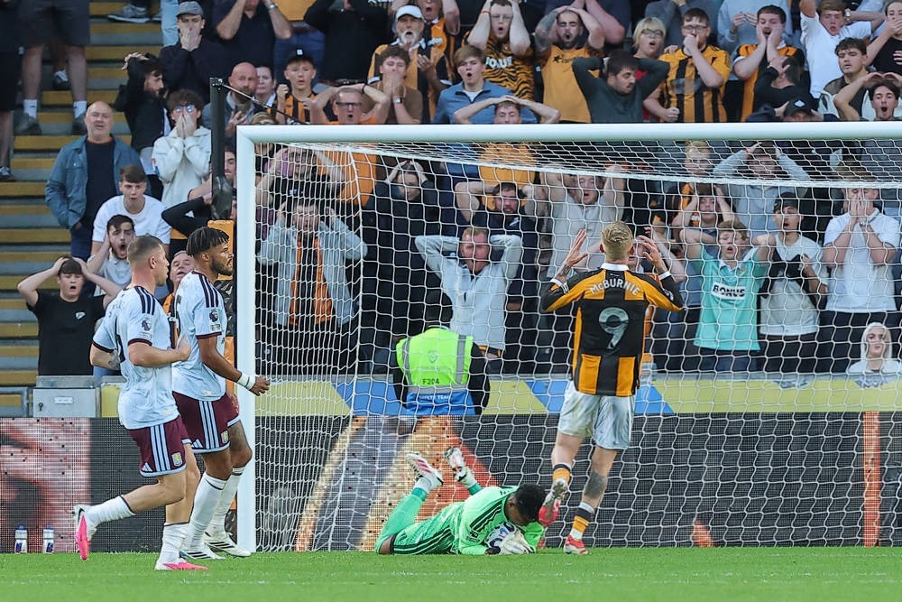 Aston Villa, tottenham e coventry sem golos nas três primeiras jornadas da Premier League