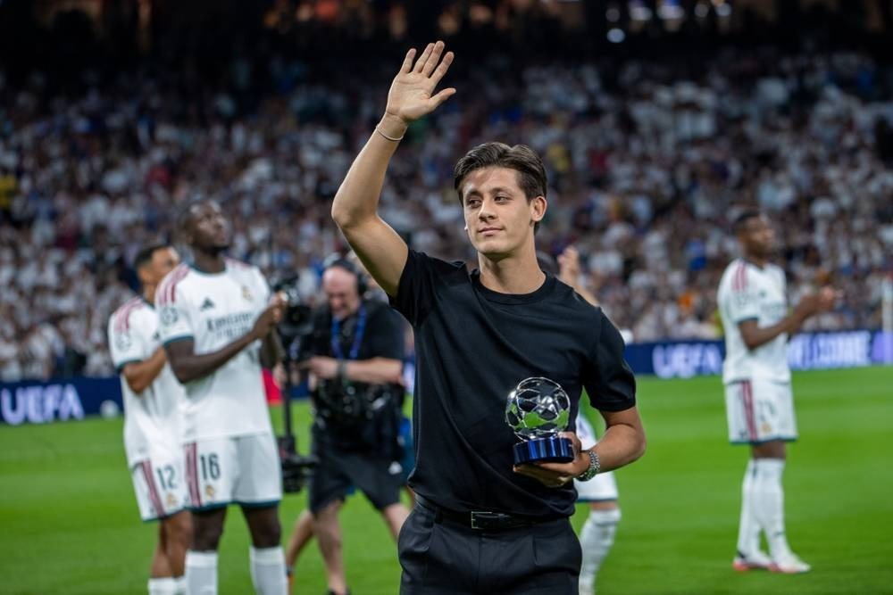 Chelsea prepara acordo de 100 milhões para contratar Arda Guler em janeiro