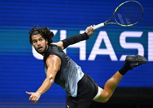 Alcaraz precisa melhorar o serviço após derrota no US Open