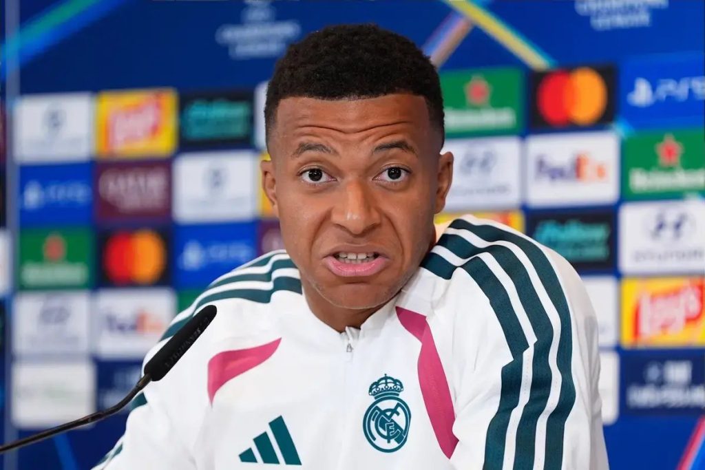 Mbappé admite que este pode ser um bom ano para o Ballon d’Or