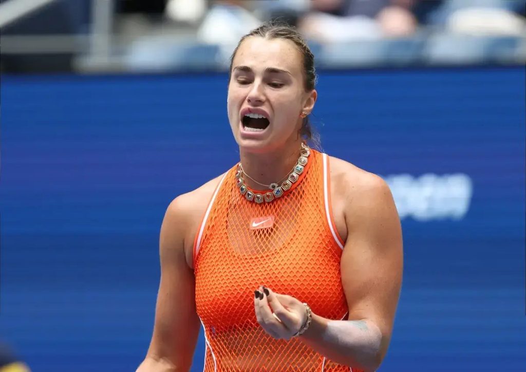 Sabalenka furiosa com jornalista após pergunta sobre vida social