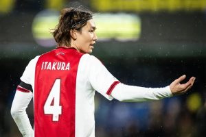 Ajax dominate Vojvodina 4-1 in Michel’s impressive managerial debut