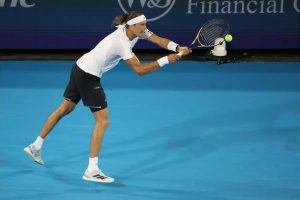Alexander Zverev throws racket in tense US Open practice with Learner Tien