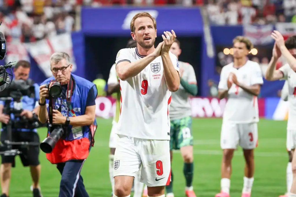 Anthony Gordon compares Harry Kane to Messi after World Cup goal spree