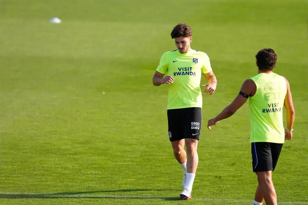 Arsenal advance talks for Julian Alvarez as Liverpool close in on Bradley Barcola