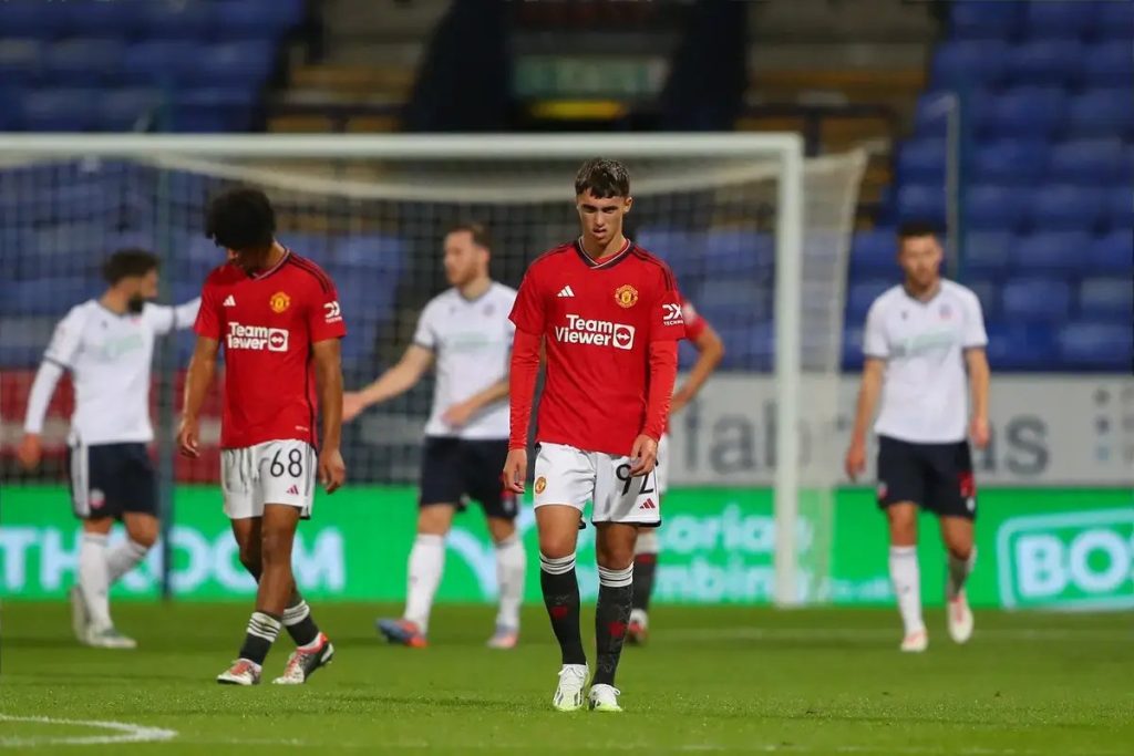 Arsenal closes in on Manchester United’s James Scanlon in youth transfer push