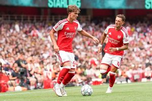 Arsenal dominates Como in friendly match at Emirates Stadium