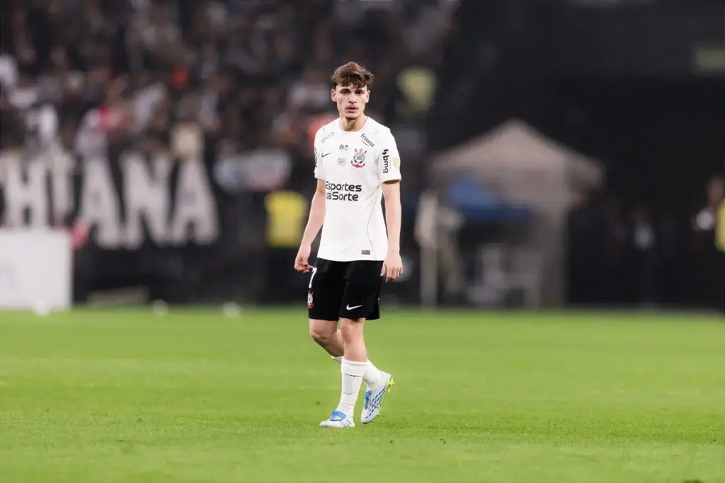 Arsenal eyes €100m-rated midfielder as attainable summer transfer target