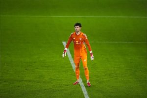 Arsenal eyes free agent Illan Meslier as smart Premier League backup goalkeeper move