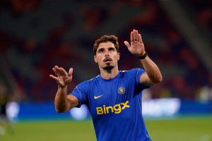 Arsenal join Liverpool and Tottenham in race for Chelsea’s Pedro Neto with £75m price tag