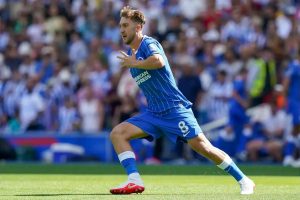Arsenal lead Manchester United in race to sign £51m Brighton star Jack Hinshelwood