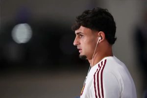 Arsenal makes surprise approach for Marc Pubill amid Konsa talks and Kounde interest
