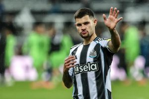 Arsenal raises Bruno Guimarães offer to £80m but Newcastle hold firm
