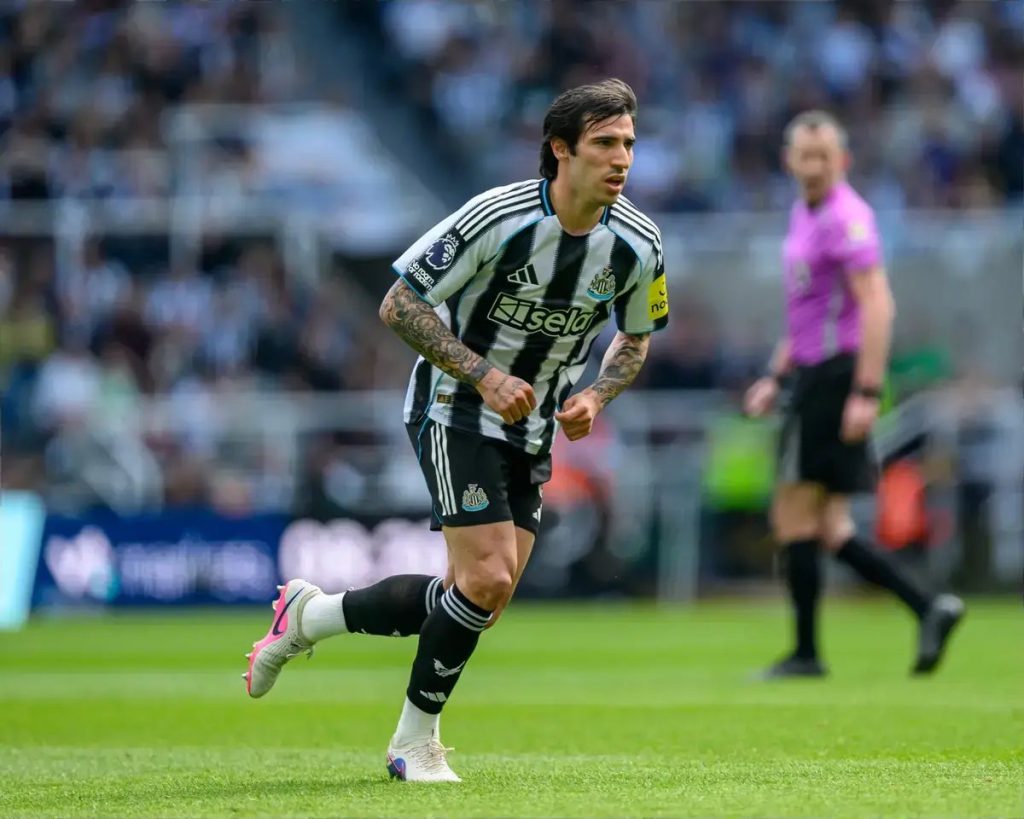 Arsenal snubs Sandro Tonali over wages as Spurs seal £100m deal with Newcastle