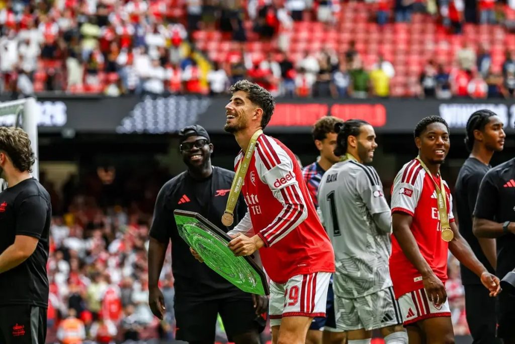 Arsenal starts premier league title defense with community shield win as new teams enter
