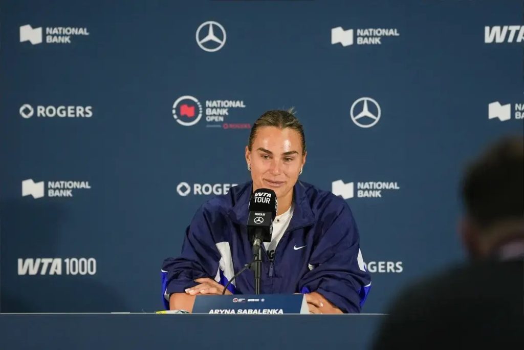 Aryna Sabalenka and Iga Swiatek face huge ranking pressure before US Open