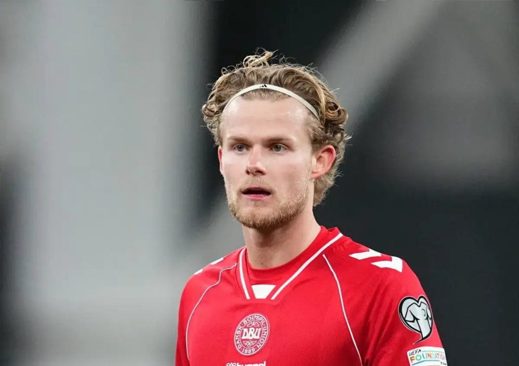 Atletico Madrid secures €45m deal to sign Sporting captain Morten Hjulmand