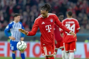 Bayern defeats Magdeburg 6-1 in the German Cup.