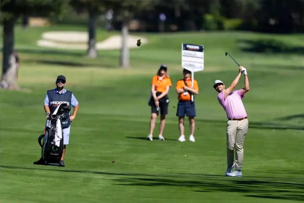 Beau Hossler leads with 61 at wyndham championship day 2 amid tight cut chase