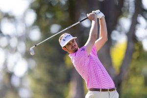 Beau Hossler shoots 9-under 61 to lead opening round at wyndham championship