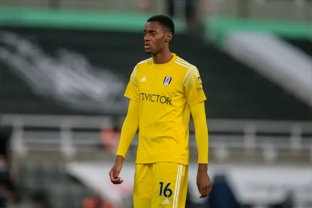 Benfica eyes two English centre backs with Chelsea’s Tosin Adarabioyo more likely